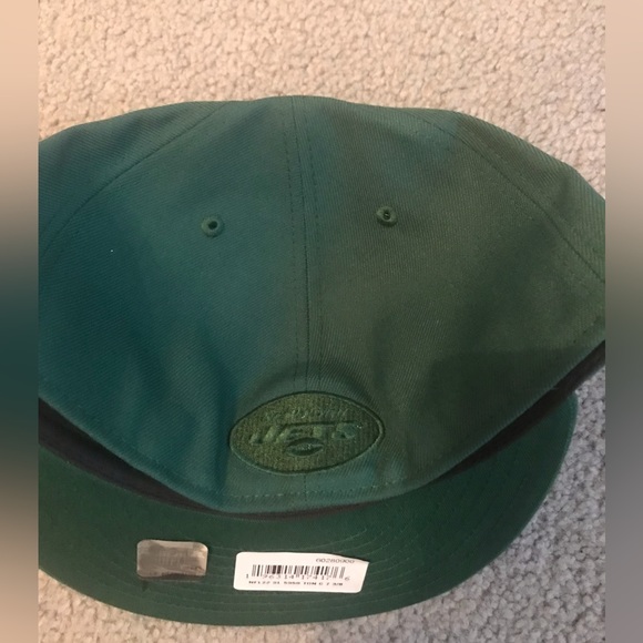 New York Jets New Era Tonal 2022 Sideline 59FIFTY Fitted Hat - Green - Picture 2 of 4